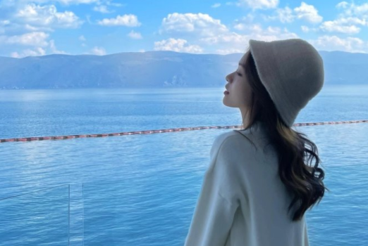 春雨直播全婐APP免费：寻觅心中的光芒