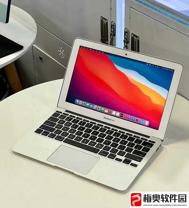 1819macbookairHDoro