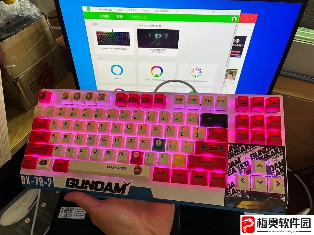 “黑寡妇V3Pro对决ROGRX