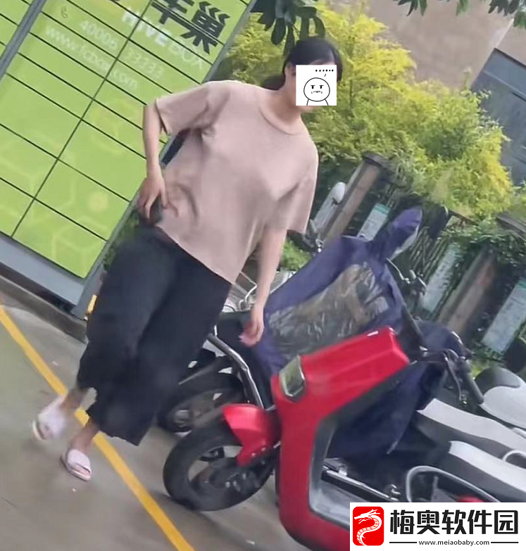 真空下楼取快递被-C-嗯啊引发热议