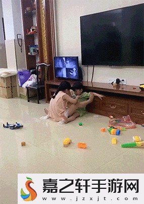 小孩晚上喂姐姐吃钢筋可以吗：这是什么操作