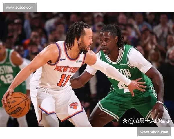 季后赛热火对决尼克斯攻防博弈点燃东部生死战之夜冠军走势风云激荡