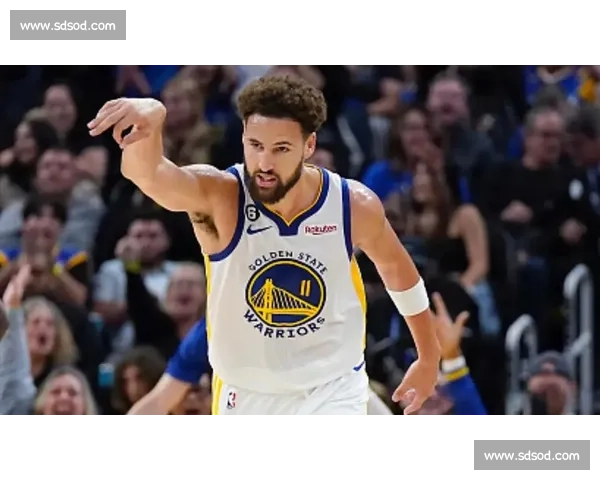 勇士对阵黄蜂强强碰撞赛季走向关键一战看点解析明星球员状态与战术博弈全面前瞻